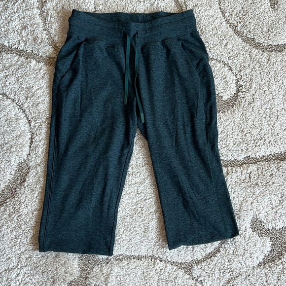 Lululemon Athletica Green Track Pants - Picture 3 of 9